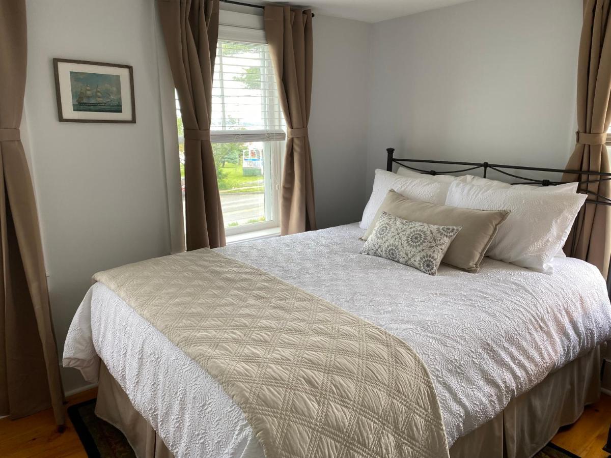 Spouter Inn Bed & Breakfast Lincolnville Exterior foto