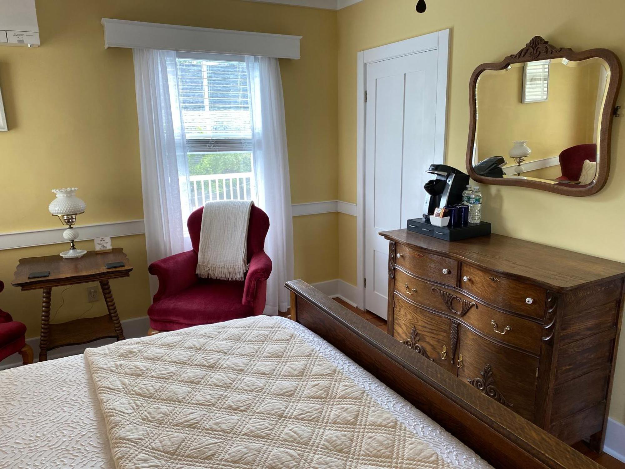 Spouter Inn Bed & Breakfast Lincolnville Exterior foto