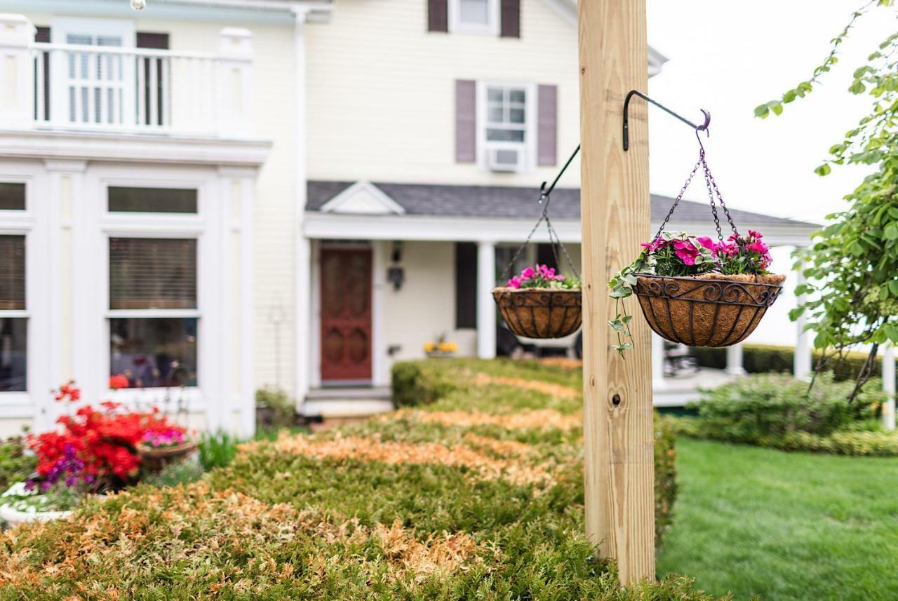 Spouter Inn Bed & Breakfast Lincolnville Exterior foto